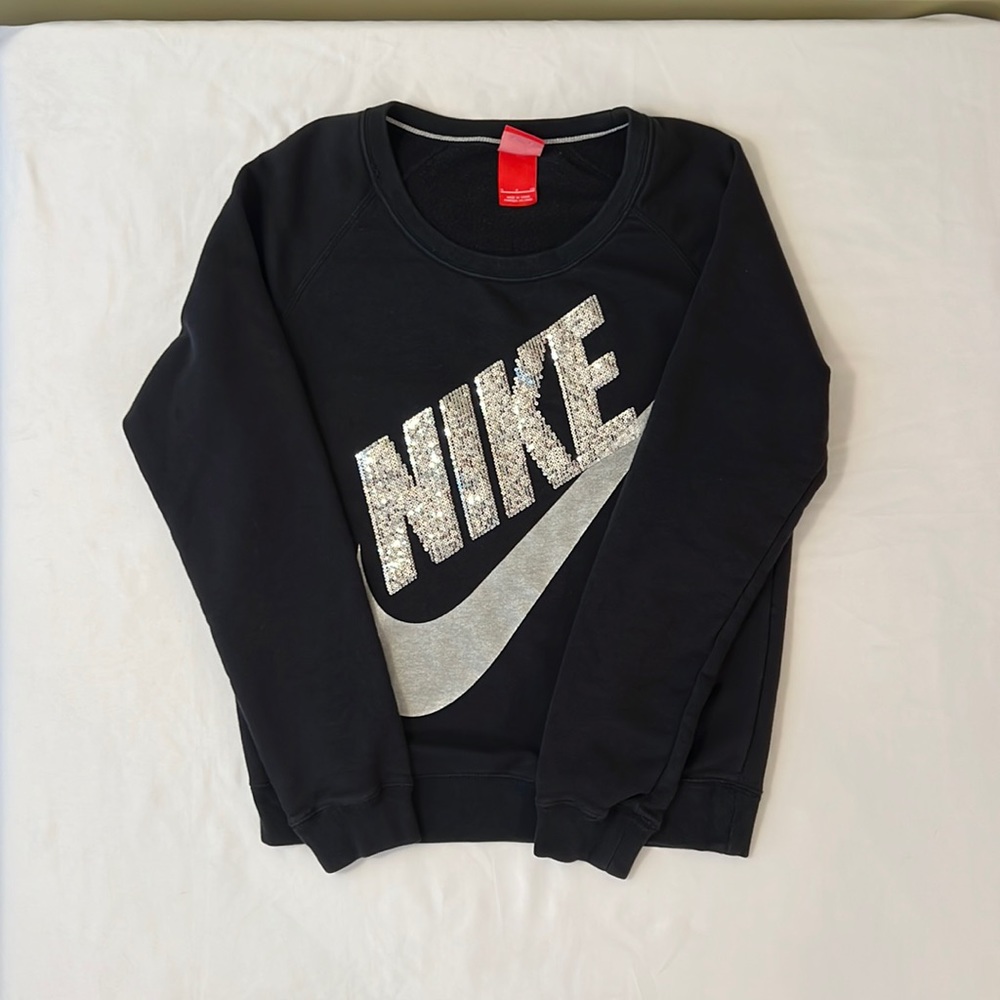 Nike sequin sweatshirt, women’s small, black color. No rips, tears, or stains
